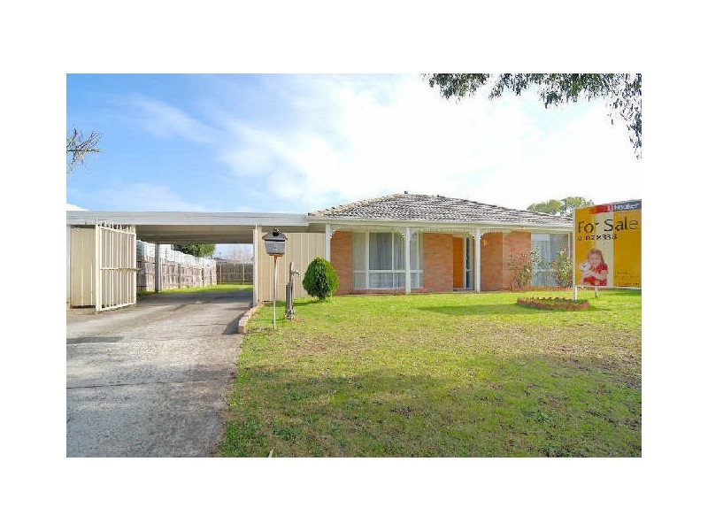 5 Belvedere Court, Hampton Park VIC 3976