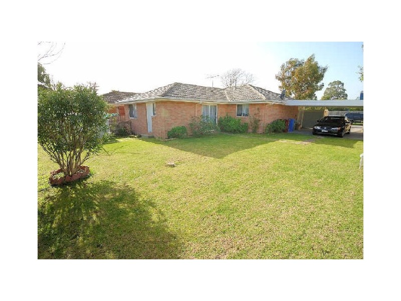5 Belvedere Court, Hampton Park VIC 3976