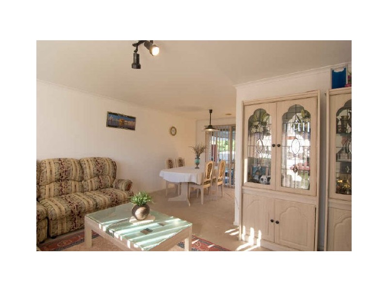 41 Leopold Crescent, Hampton Park VIC 3976