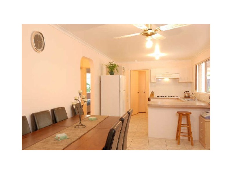 16 Eclipse Court, Hampton Park VIC 3976