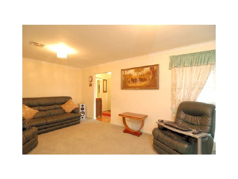 12 Highland Avenue, Hampton Park VIC 3976