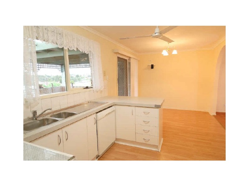 16 Pauline Court, Hampton Park VIC 3976