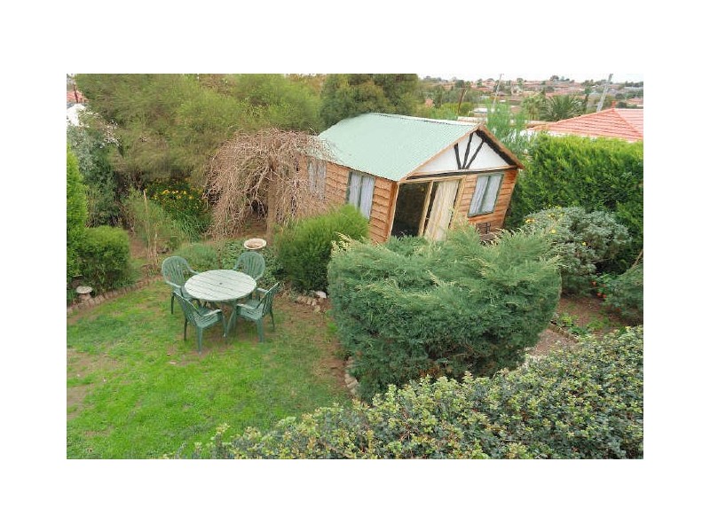 16 Pauline Court, Hampton Park VIC 3976