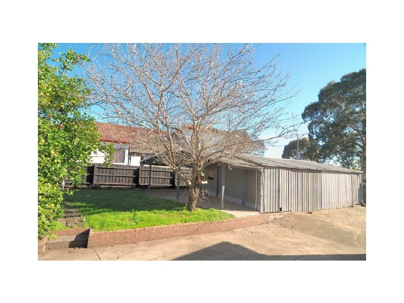 37 Winnima Avenue, Hampton Park VIC 3976