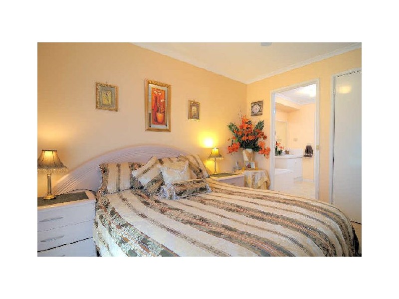 6 Harvey Court, Hampton Park VIC 3976