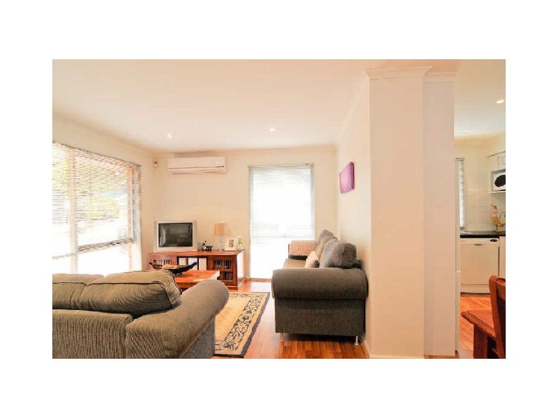 40 Hinrichsen Drive, Hallam VIC 3803