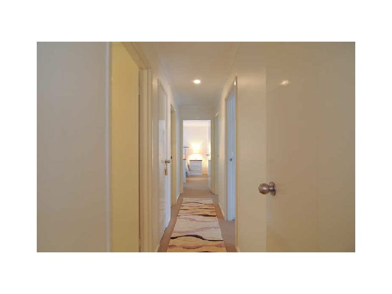 40 Hinrichsen Drive, Hallam VIC 3803