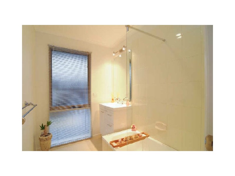 40 Hinrichsen Drive, Hallam VIC 3803