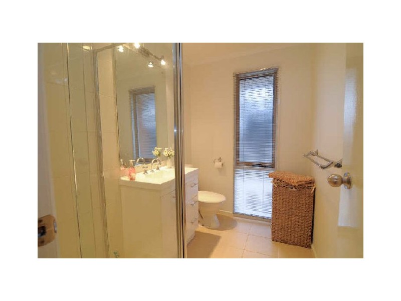 40 Hinrichsen Drive, Hallam VIC 3803