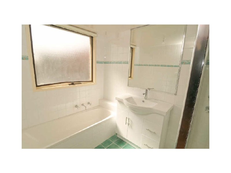 17 Willow Drive, Hampton Park VIC 3976