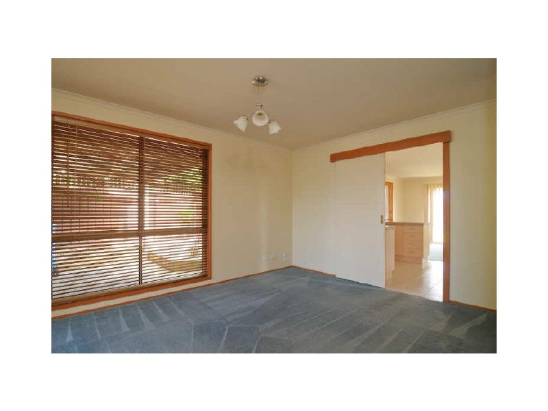 7 Thelma Rise, Hampton Park VIC 3976