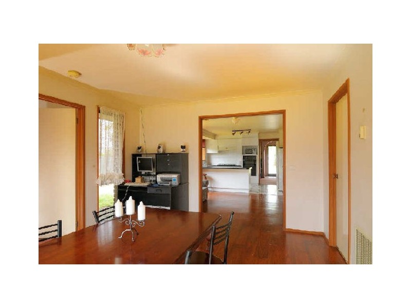 9 Camdale Close, Hampton Park VIC 3976