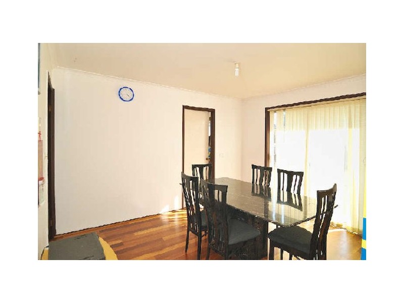 21 Edeys Run, Hampton Park VIC 3976