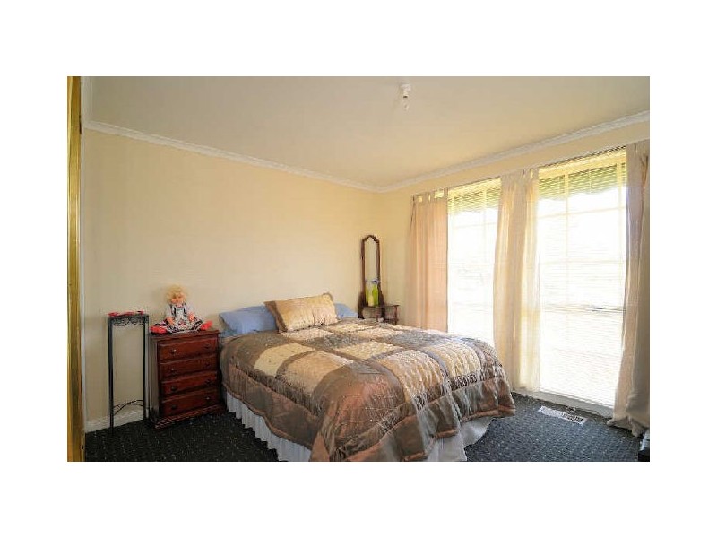 58 Oaktree Drive, Hampton Park VIC 3976