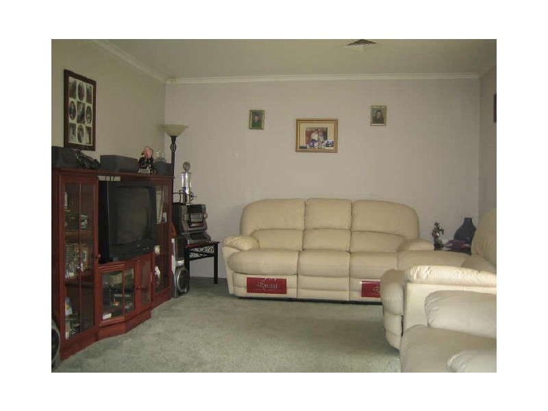 36 Verona Drive, Hampton Park VIC 3976