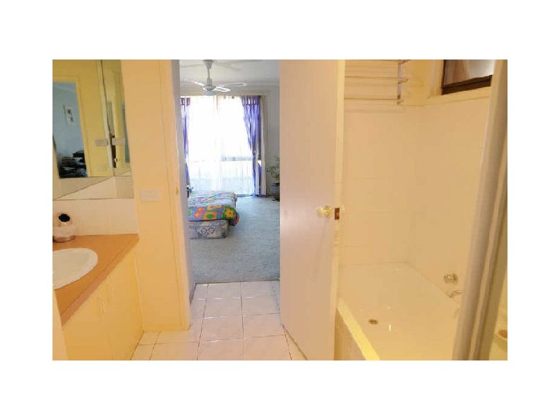 36 Verona Drive, Hampton Park VIC 3976