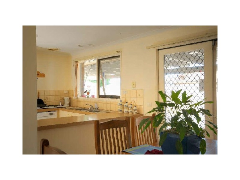 36 Verona Drive, Hampton Park VIC 3976