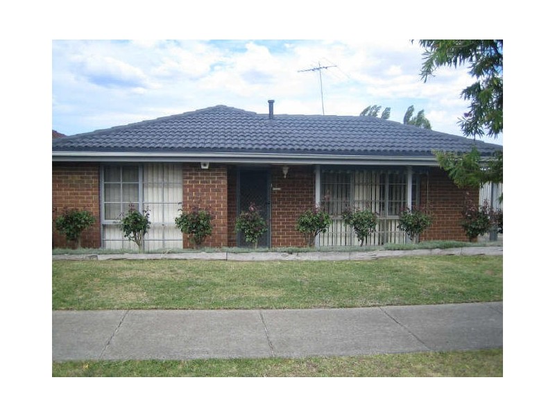 36 Verona Drive, Hampton Park VIC 3976
