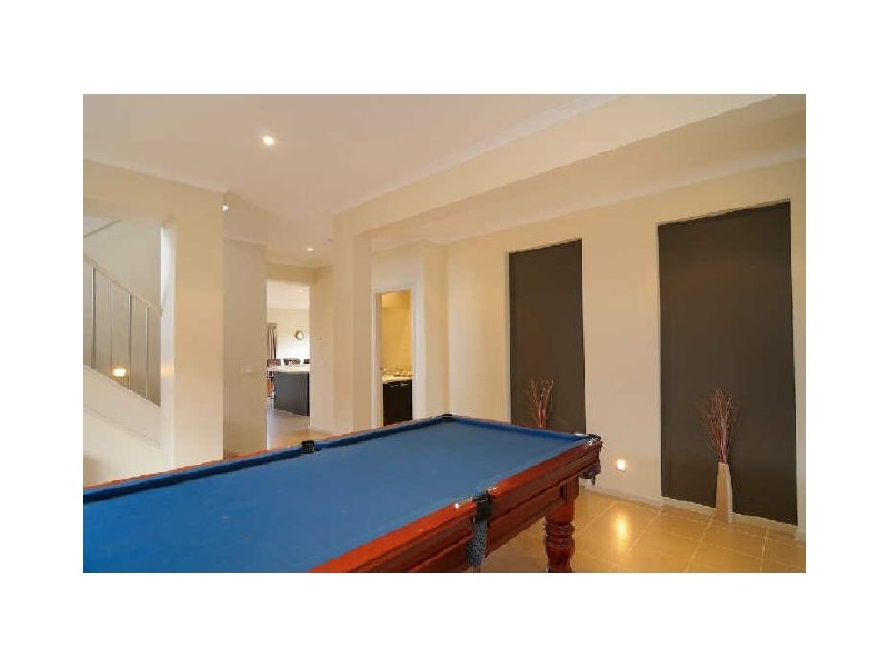 15 Red Oak Terrace, Lyndhurst VIC 3975