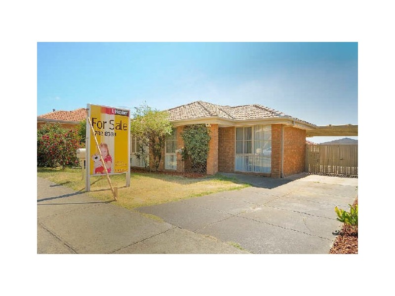 20 Amber Drive, Hampton Park VIC 3976