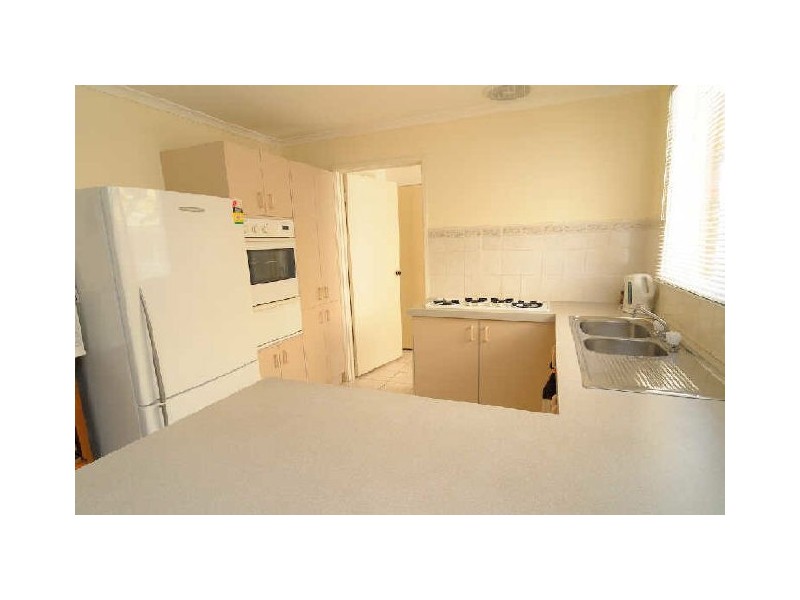 20 Amber Drive, Hampton Park VIC 3976