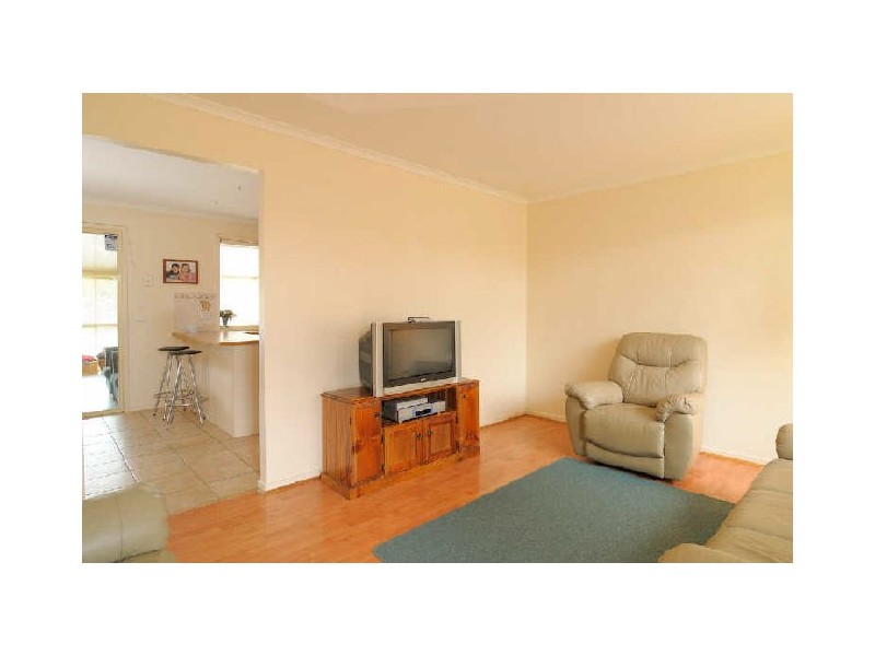4 The Close, Hampton Park VIC 3976