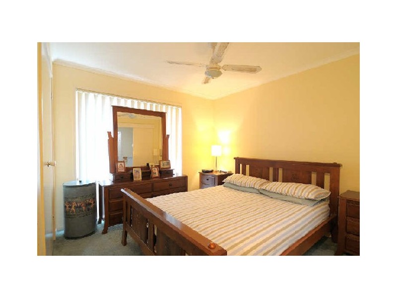 4 The Close, Hampton Park VIC 3976