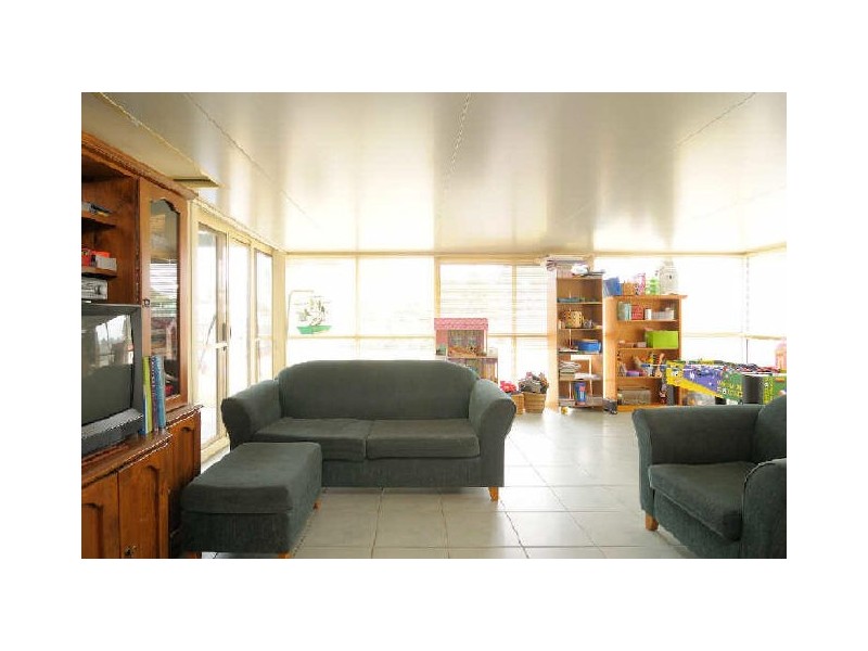 4 The Close, Hampton Park VIC 3976