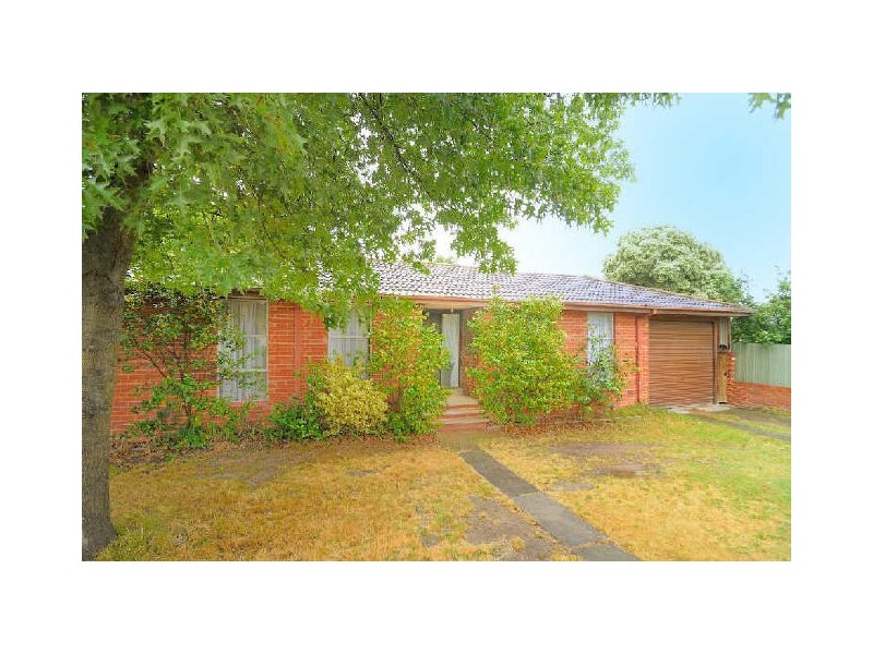 25 Greenvalley Crescent, Hampton Park VIC 3976