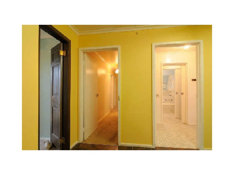 25 Greenvalley Crescent, Hampton Park VIC 3976