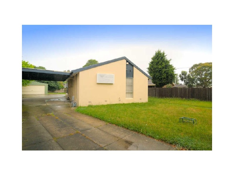 127 Somerville Road, Hampton Park VIC 3976