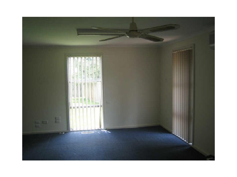 127 Somerville Road, Hampton Park VIC 3976