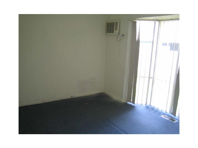 127 Somerville Road, Hampton Park VIC 3976