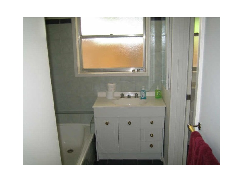 127 Somerville Road, Hampton Park VIC 3976