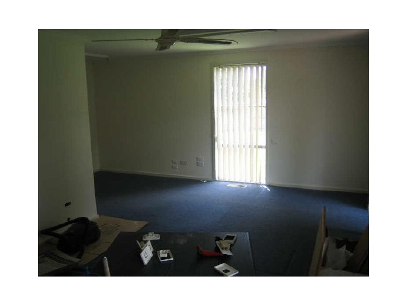 127 Somerville Road, Hampton Park VIC 3976