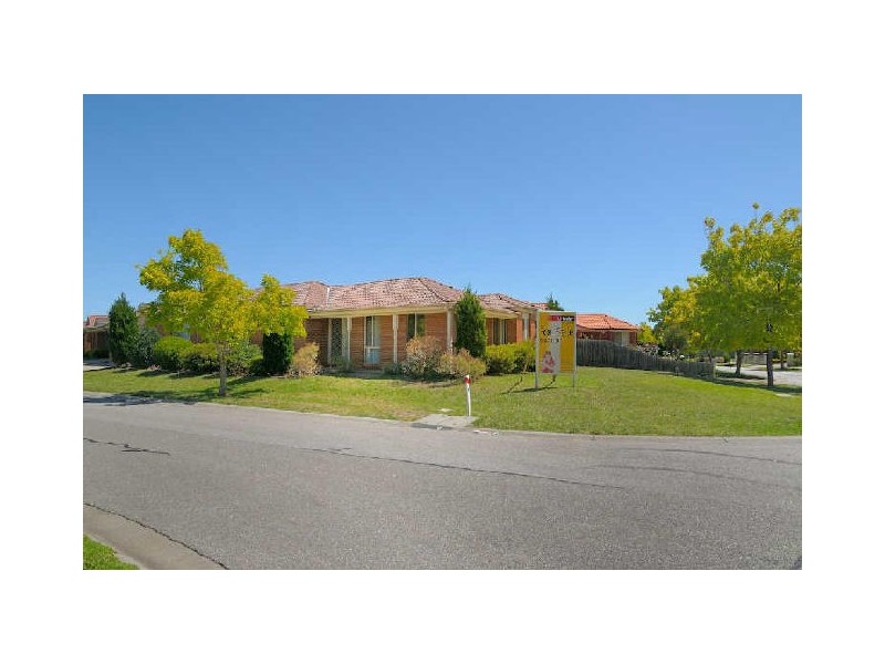 1 Dunraven Court, Narre Warren VIC 3805