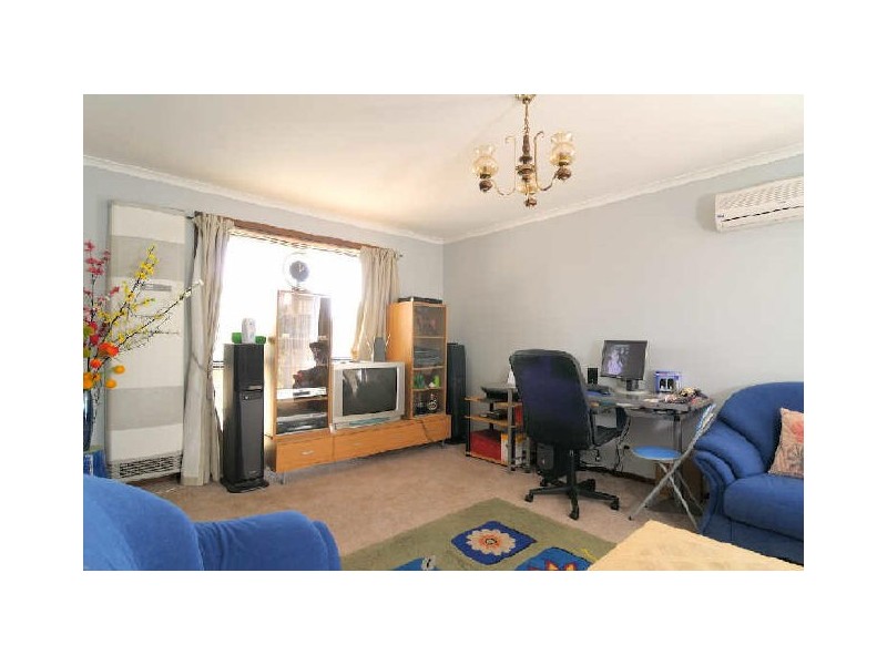 1/2-6 Belgrave Hallam Road, Hallam VIC 3803