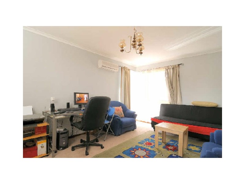 1/2-6 Belgrave Hallam Road, Hallam VIC 3803