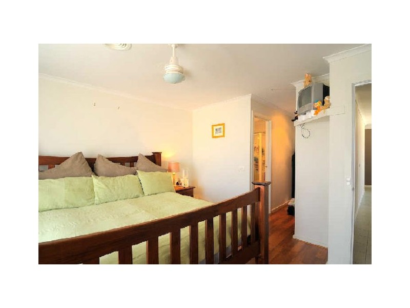 36 Kershaw Drive, Narre Warren South VIC 3805