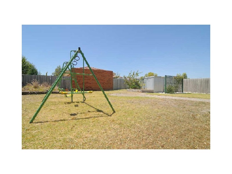 36 Kershaw Drive, Narre Warren South VIC 3805