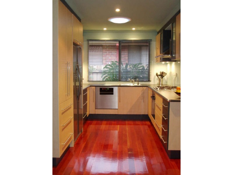 18 Justin Circuit, Hampton Park VIC 3976