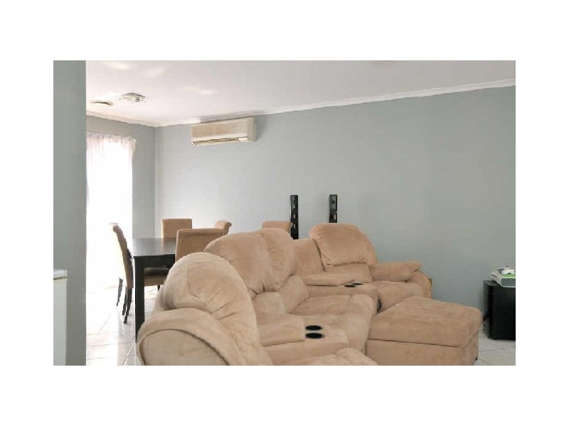 36 Beckington Crescent, Hampton Park VIC 3976