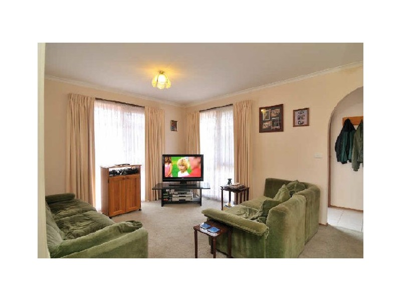 3 Harbury Mews, Hampton Park VIC 3976