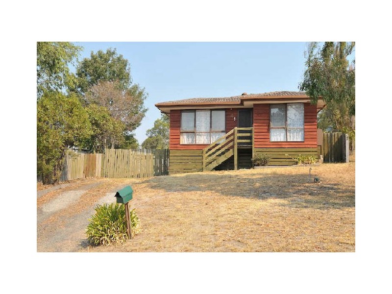 6 Caroline Place, Hampton Park VIC 3976