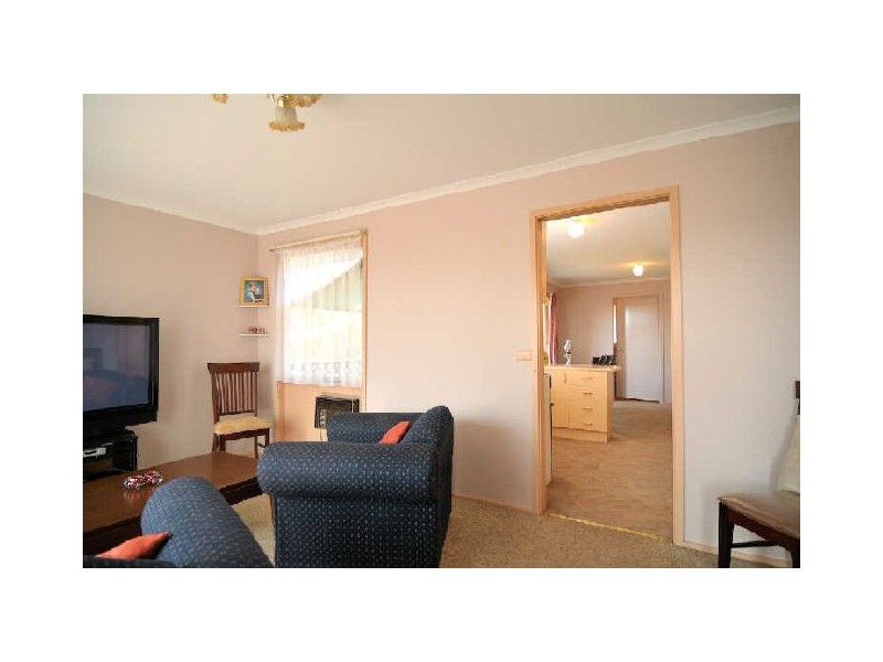 6 Caroline Place, Hampton Park VIC 3976