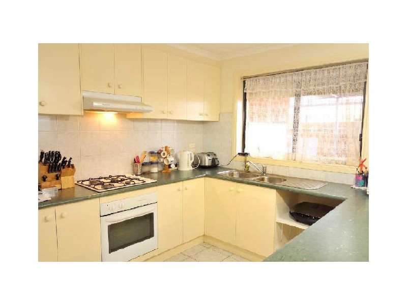 15 Chisholm Crescent, Narre Warren South VIC 3805