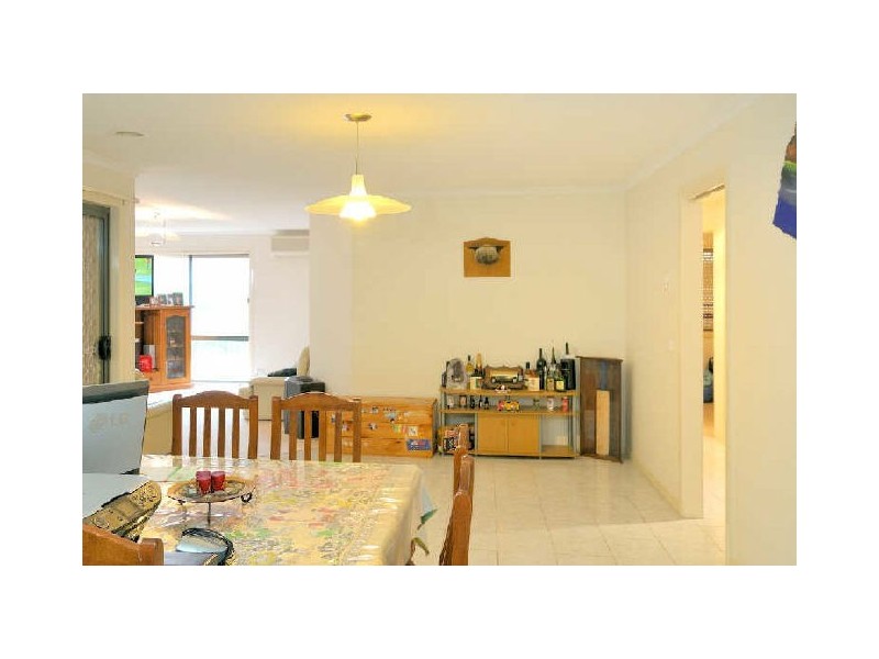 15 Chisholm Crescent, Narre Warren South VIC 3805