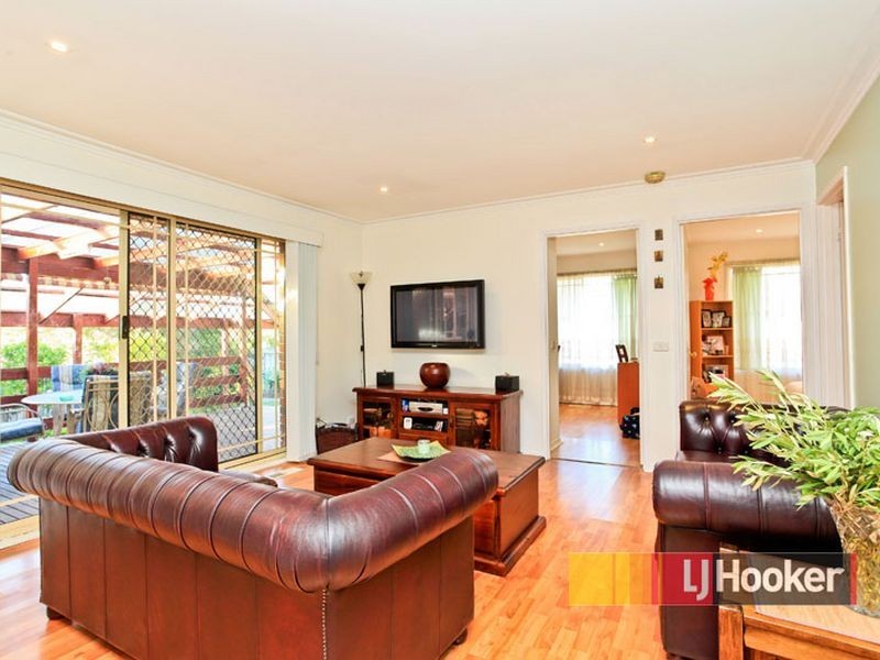 3 Cumberland Chase, Hampton Park VIC 3976