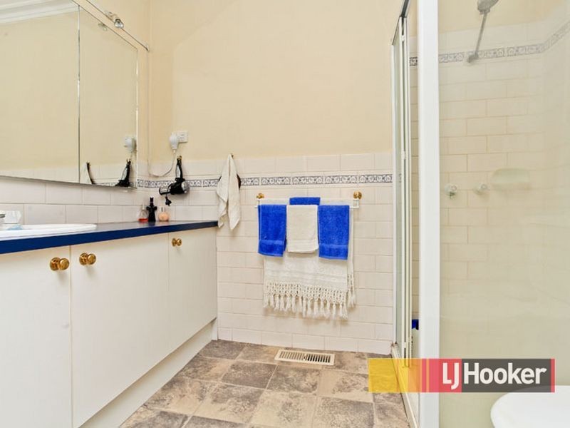 3 Cumberland Chase, Hampton Park VIC 3976