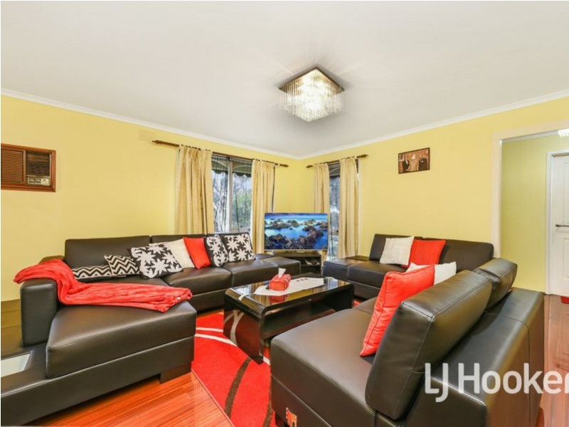 15 Cotham Square, Hampton Park VIC 3976
